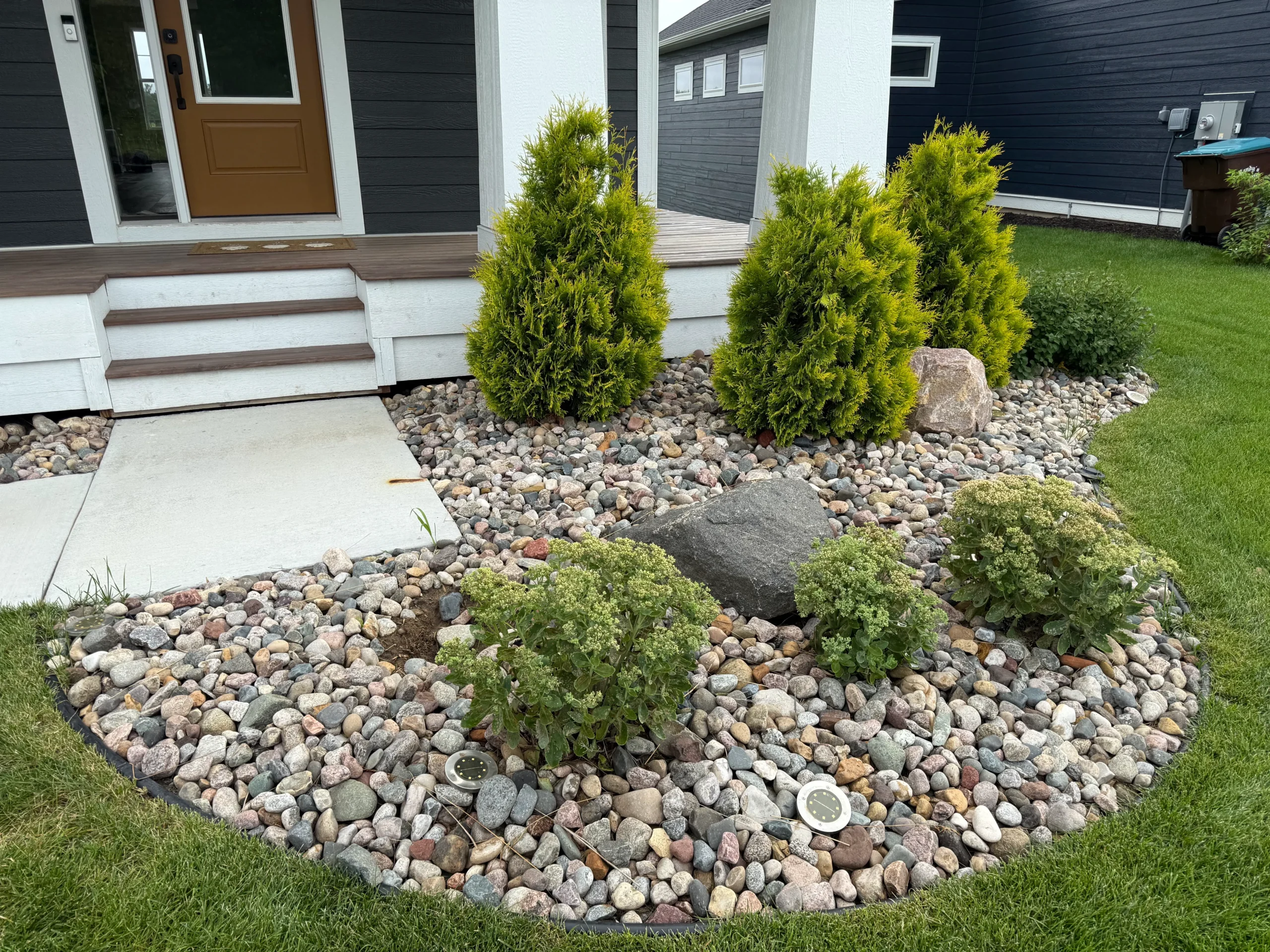 Professional weeding service results in Carver MN