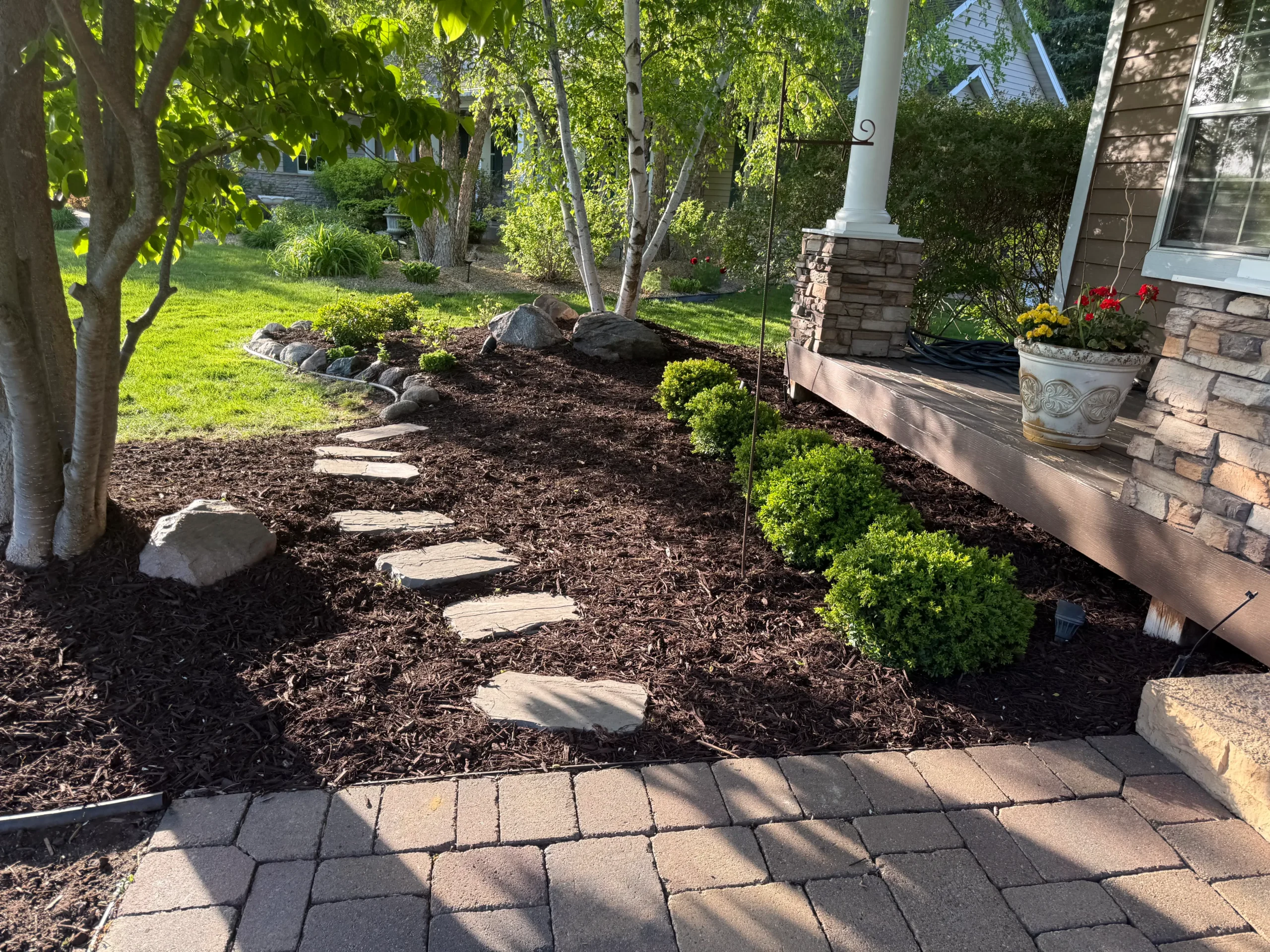 Residential weeding and garden bed cleanup in Carver MN