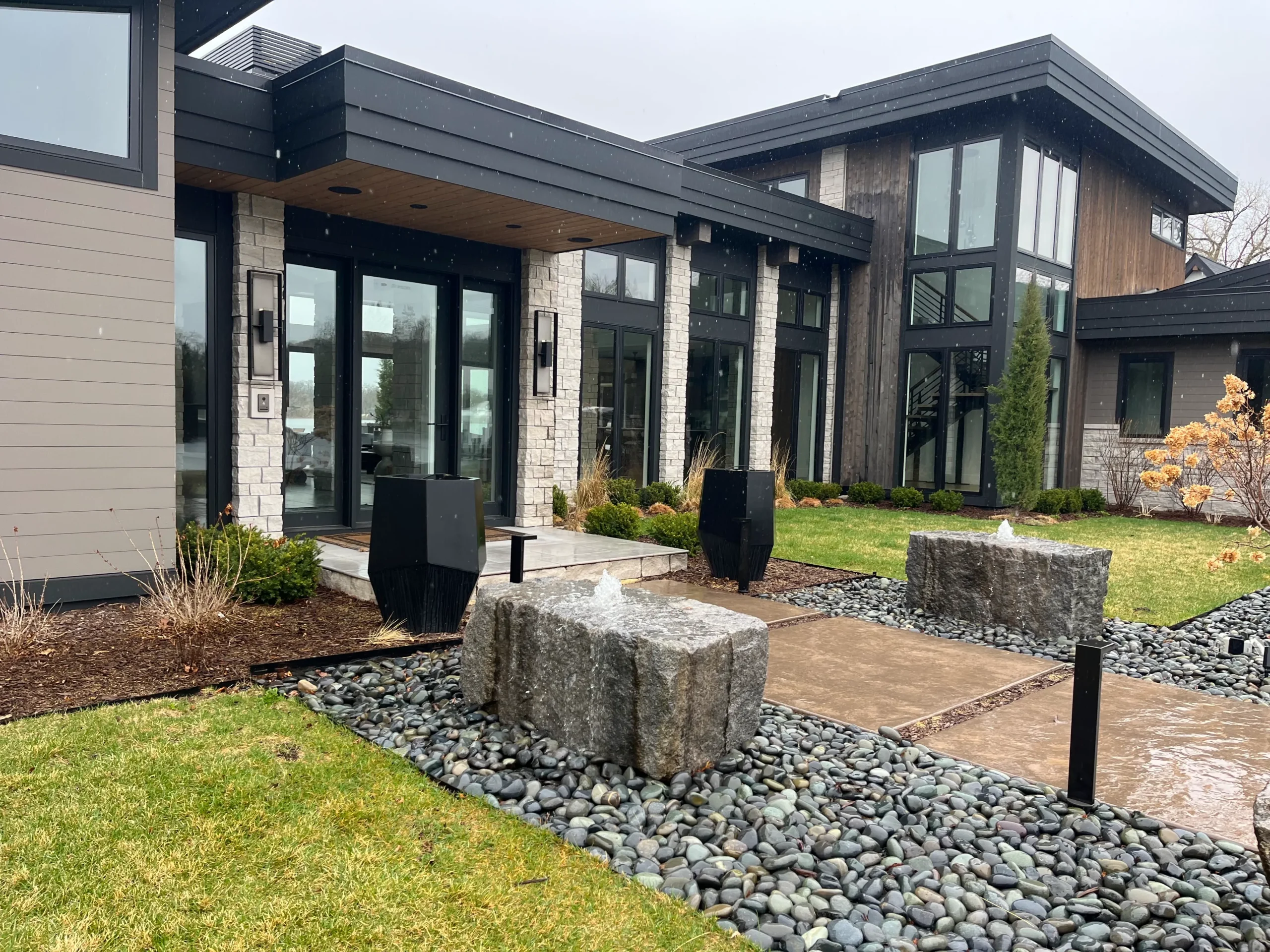 Weed-free lawn after professional weeding in Carver MN